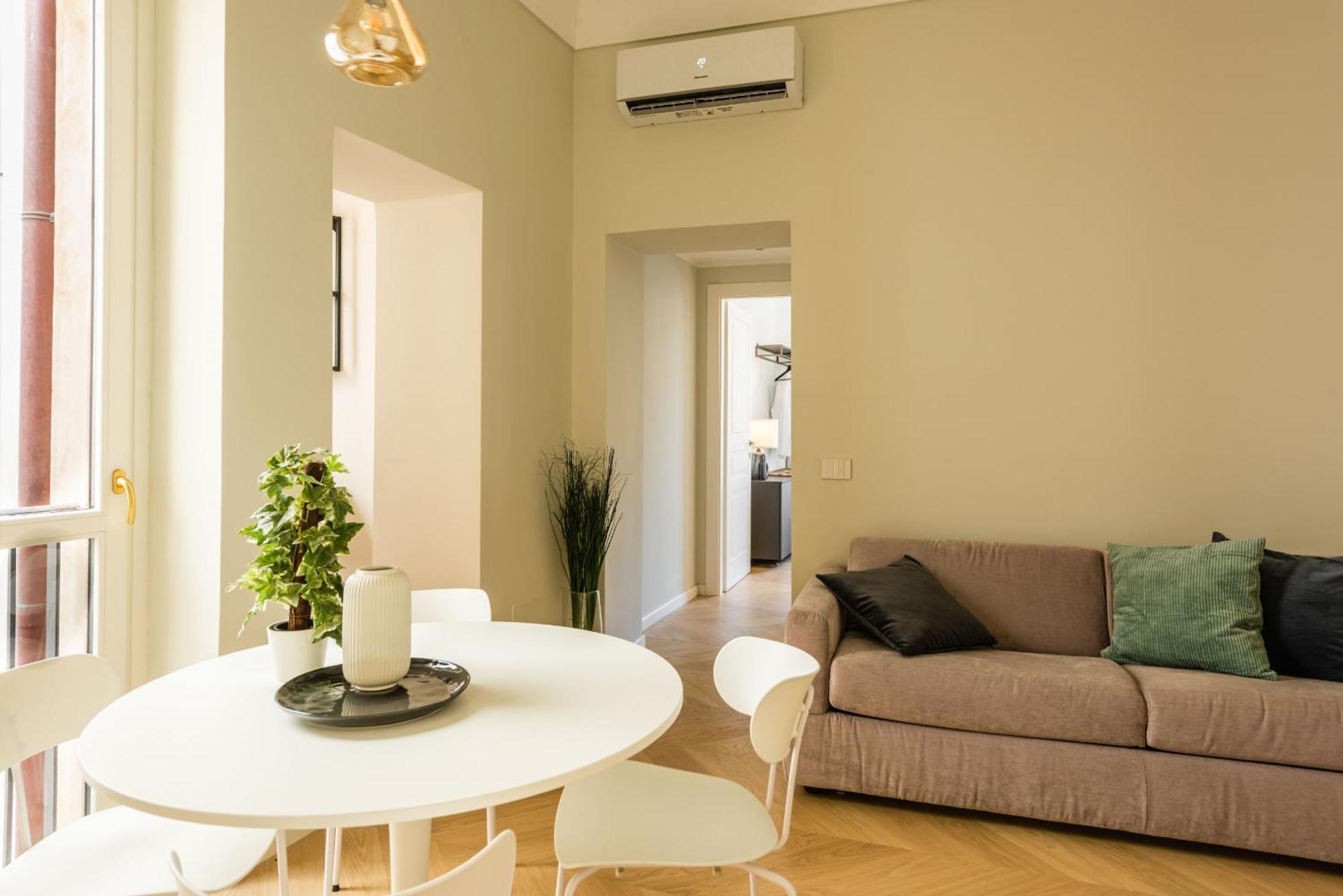 Palazzo Bozzanca Apartments By Wonderful Italy Сиракуза Екстериор снимка