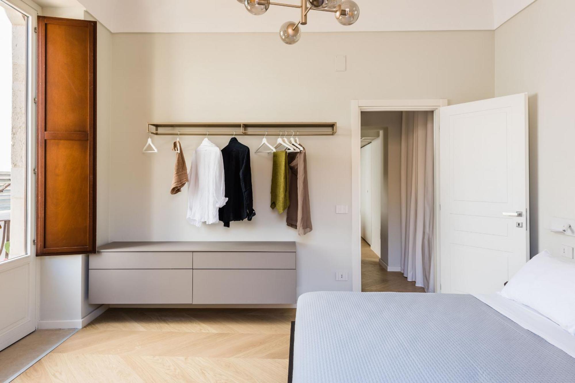 Palazzo Bozzanca Apartments By Wonderful Italy Сиракуза Екстериор снимка